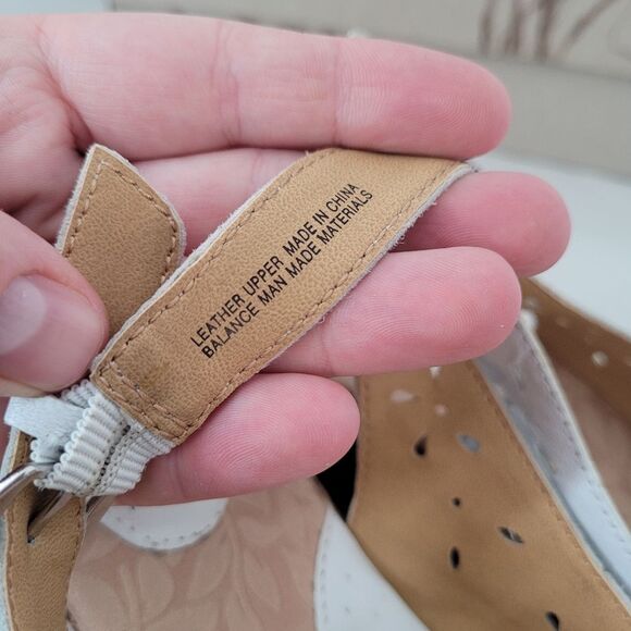 Born Andaya White Leather Slingback Wedge Sandals Size 9 EU 40.5 Summer Spring - Picture 9 of 9